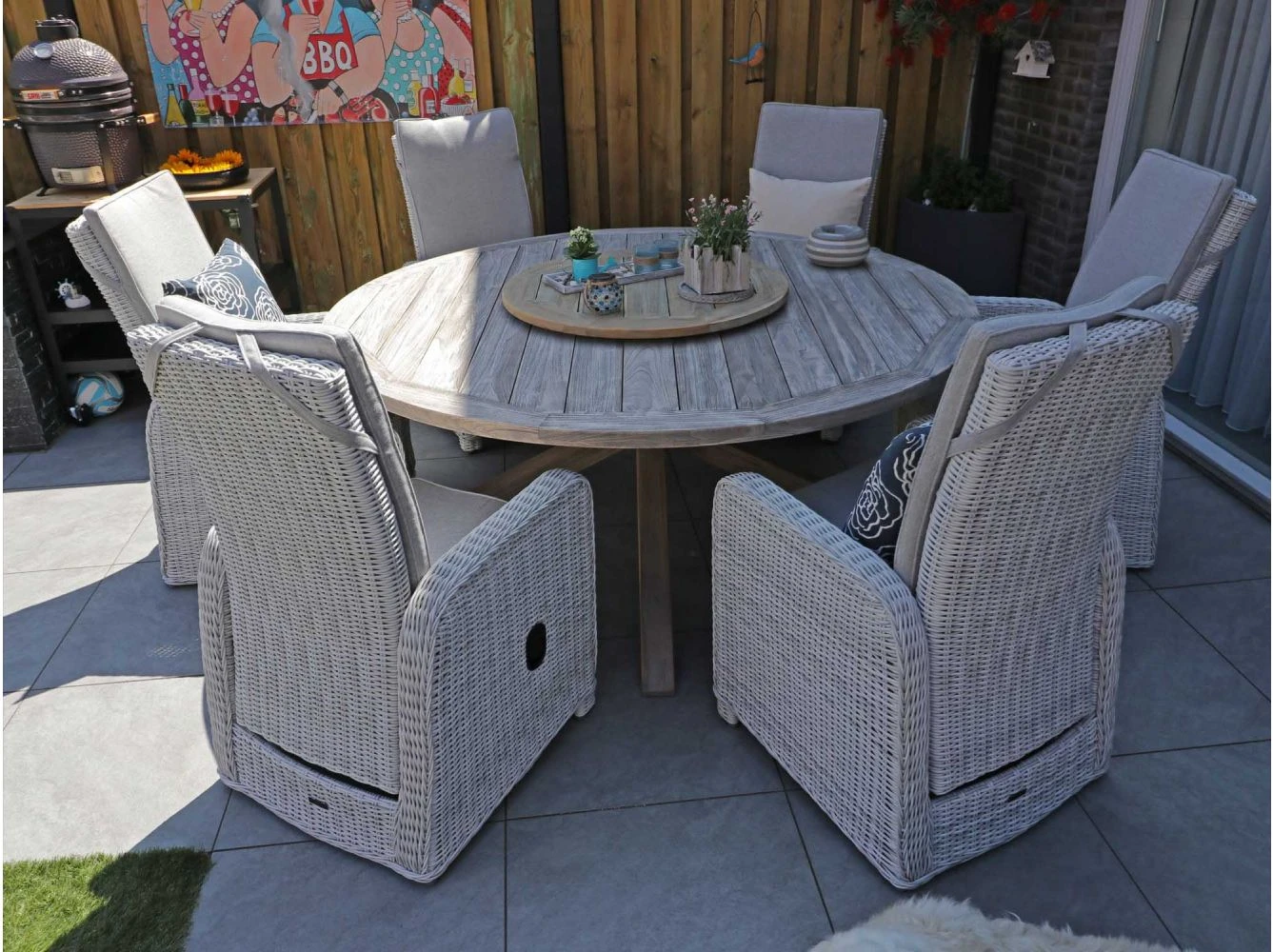 ROUGH-Y Gartentisch Ø 150 Cm 4 ROUGH-Y Gartentisch Ø 150 Cm – Bild 2